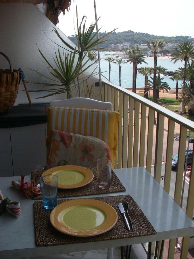 Studio Standing Bord De Mer Et Vue อองทีบส์ ภายนอก รูปภาพ